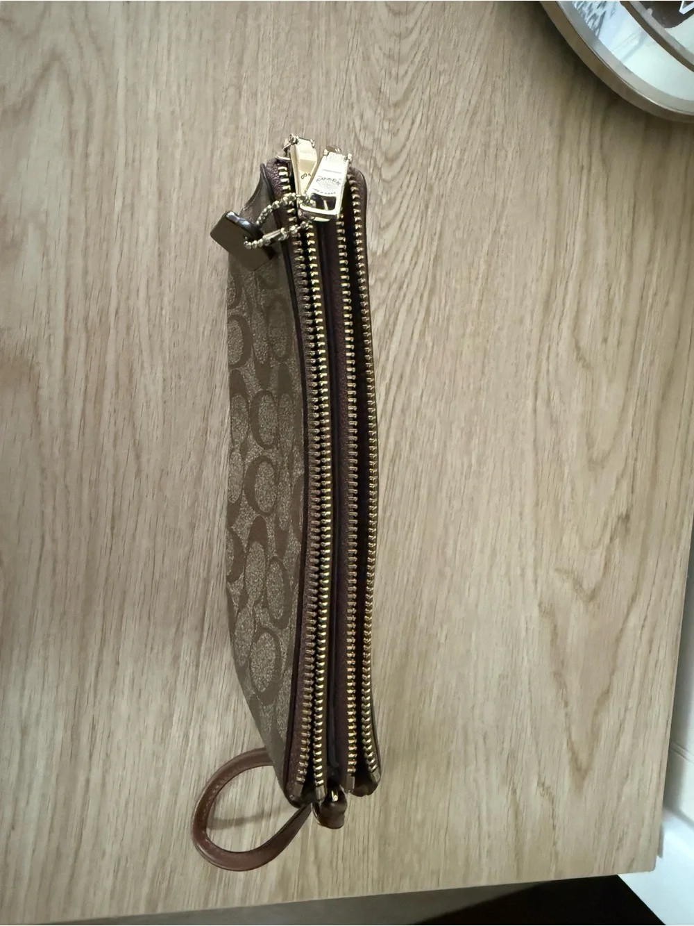 Coach Signature C Double Zip Wristlet Brown Tan Gold